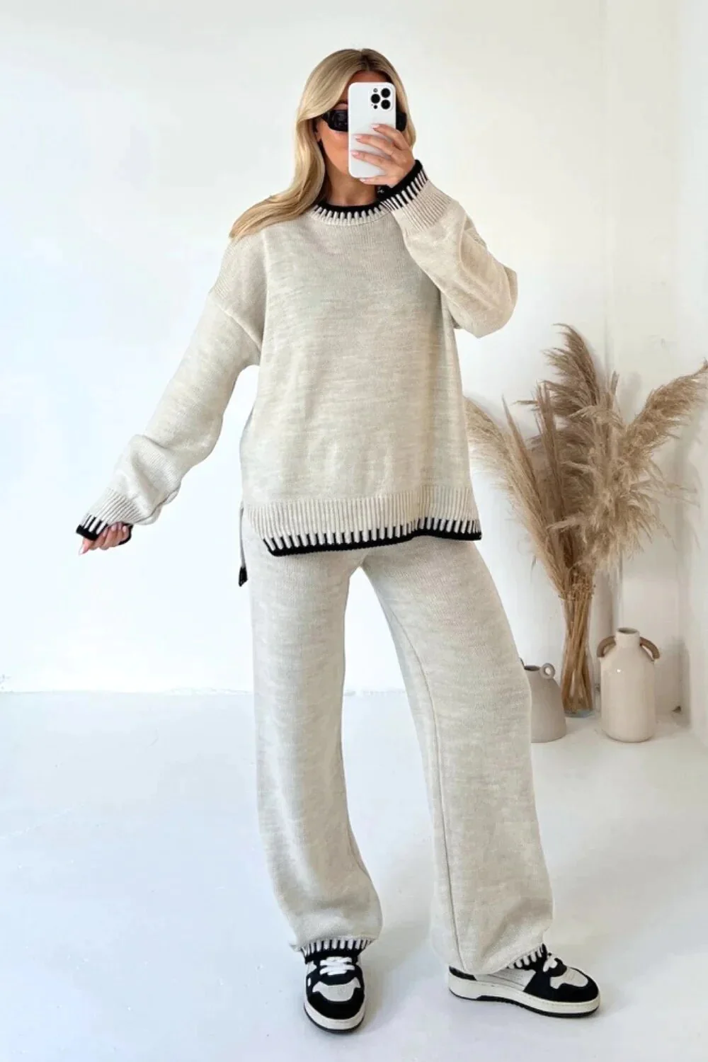 Ladies Two-piece Winter Lounge Set